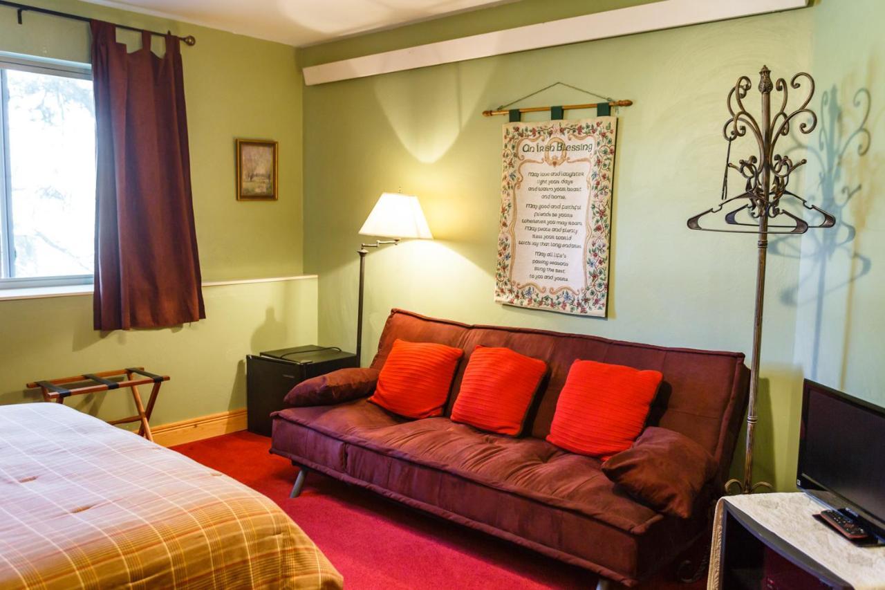 Coyote Blues Village Bed & Breakfast Silver City 외부 사진